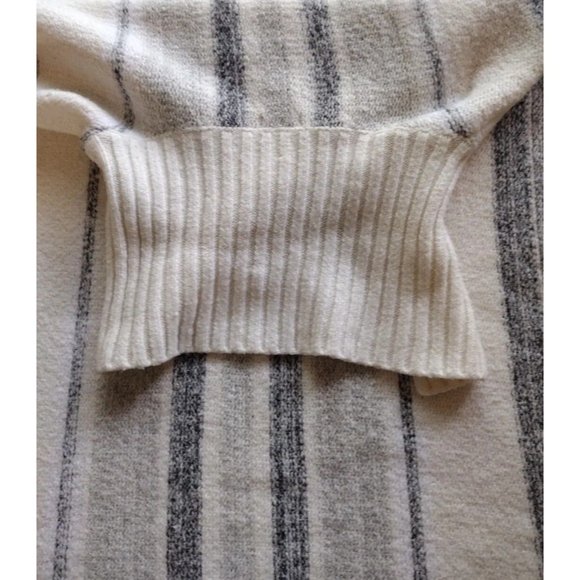 Eddie Bauer Sweater Womens XS Poncho Button Collar - Picture 8 of 12